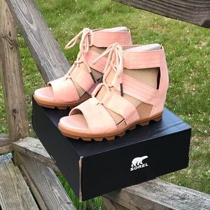 Women’s Joanie II Lace Sandal by Sorel in Tonic Melon